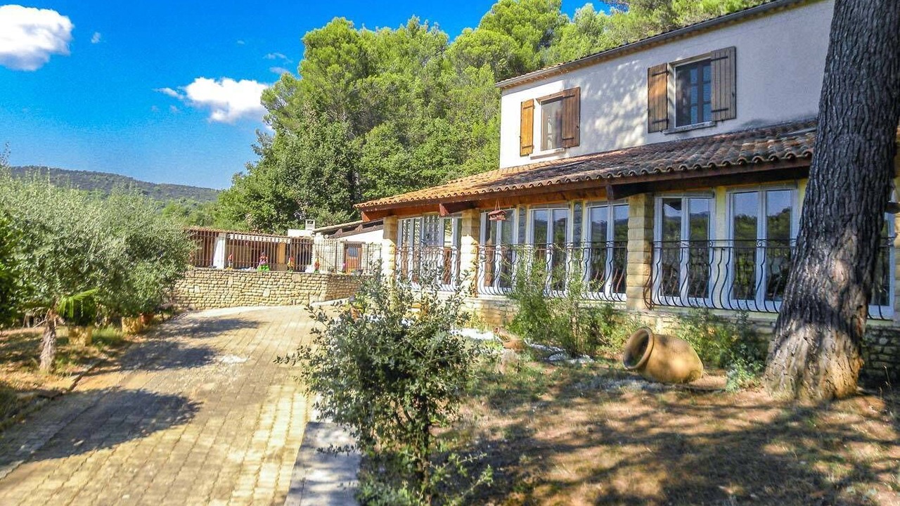 Photo of Outdoor in Lioux