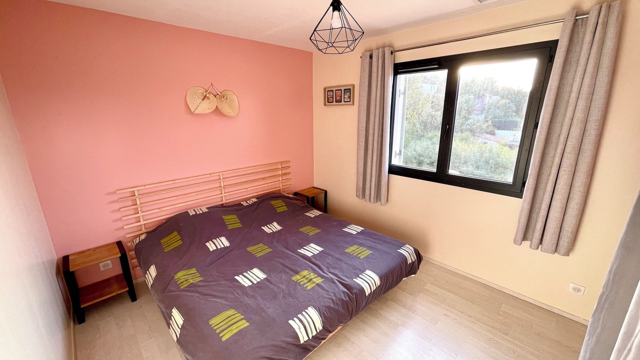 Photo of Bedroom in Pierrefeu-du-Var
