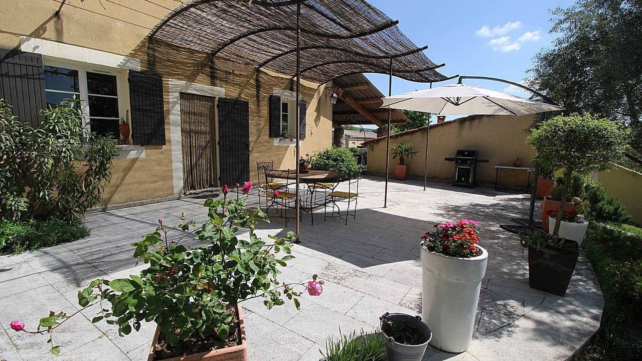 Photo of Outdoor in Saint-Martin-de-Castillon