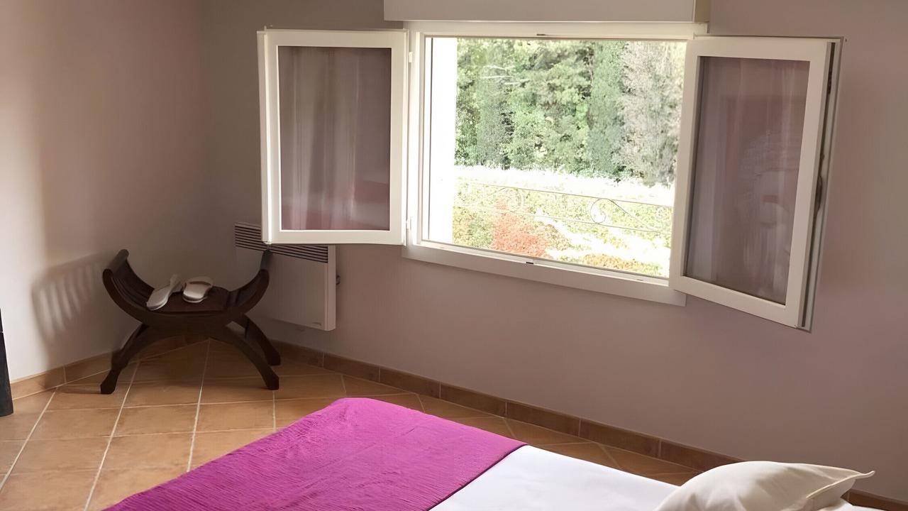Photo of Bedroom in Monteux