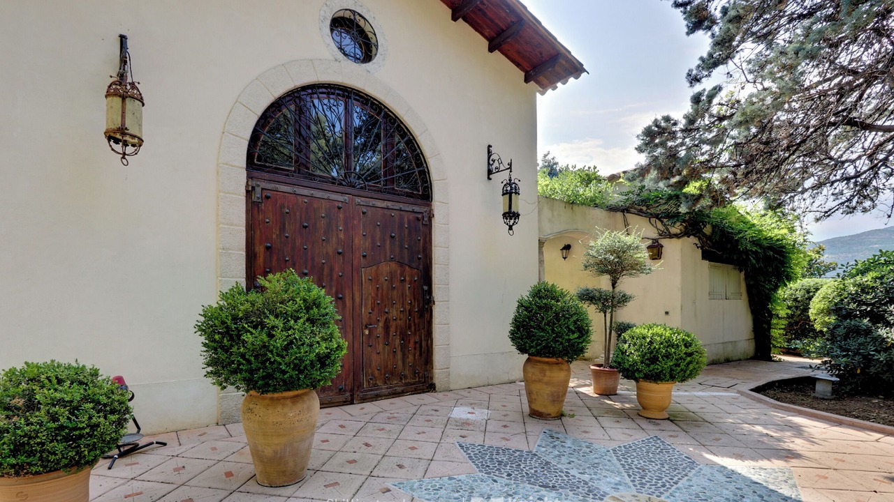 Photo of Outdoor in Cogolin