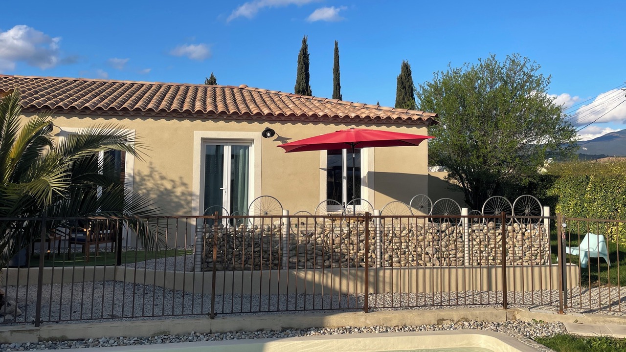 Photo of Outdoor in Caromb