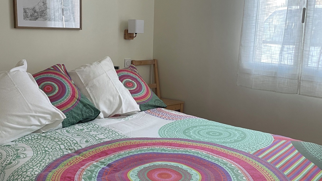 Photo of Bedroom in Caromb