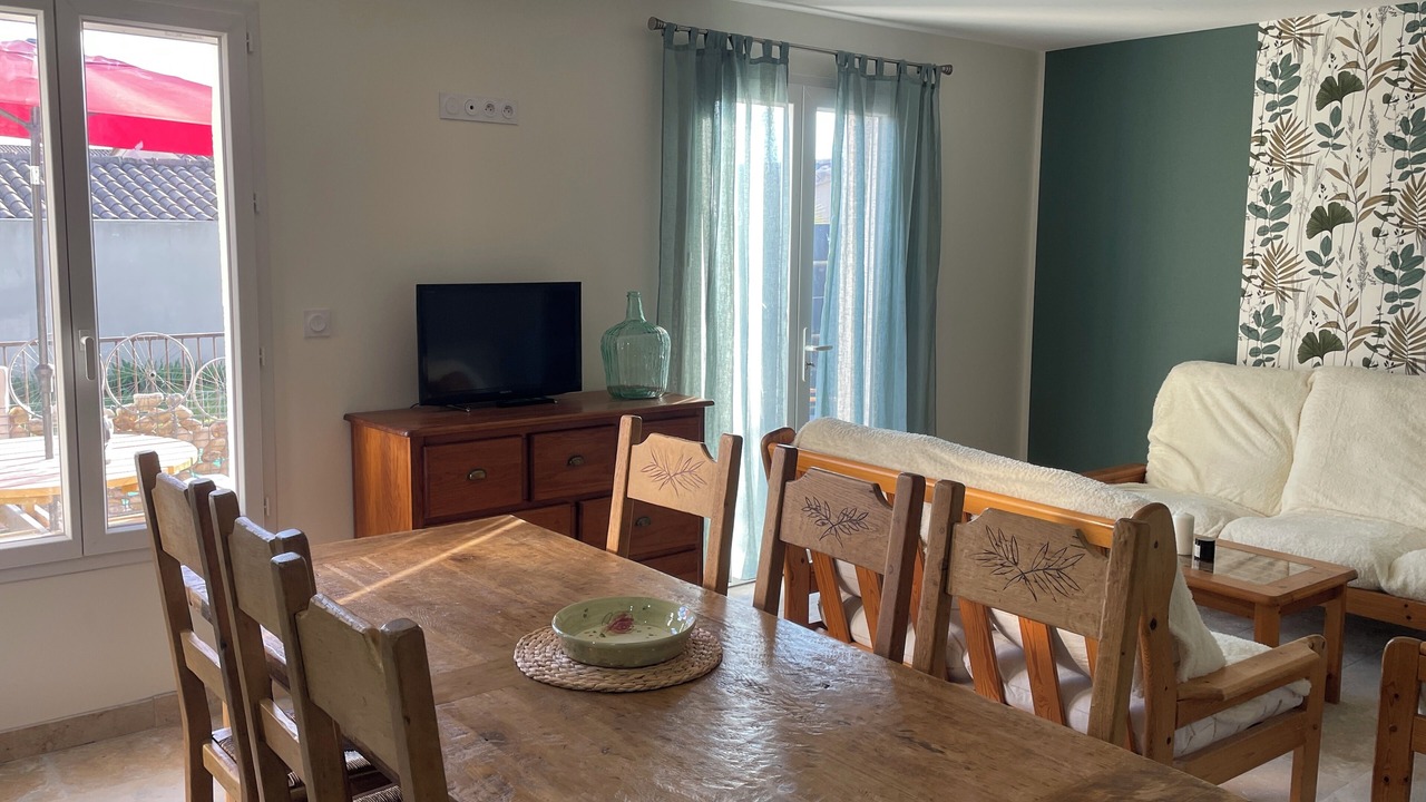 Photo of Livingroom in Caromb