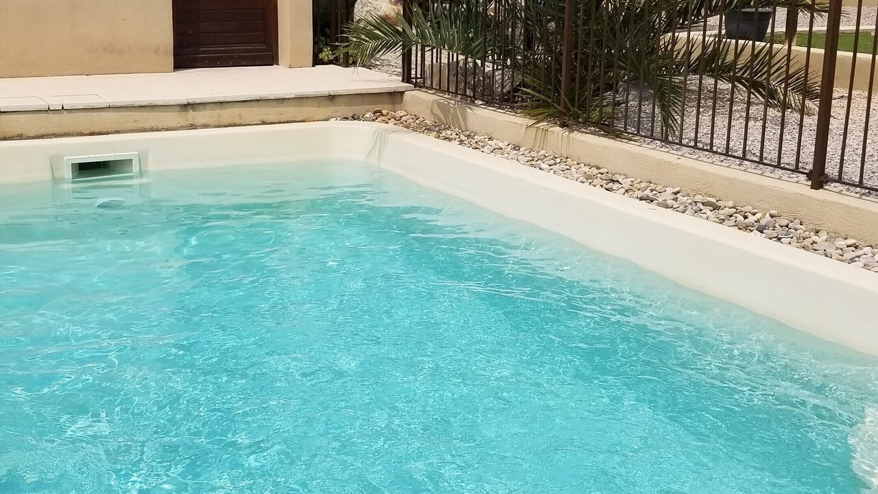 Photo of Outdoor in Caromb