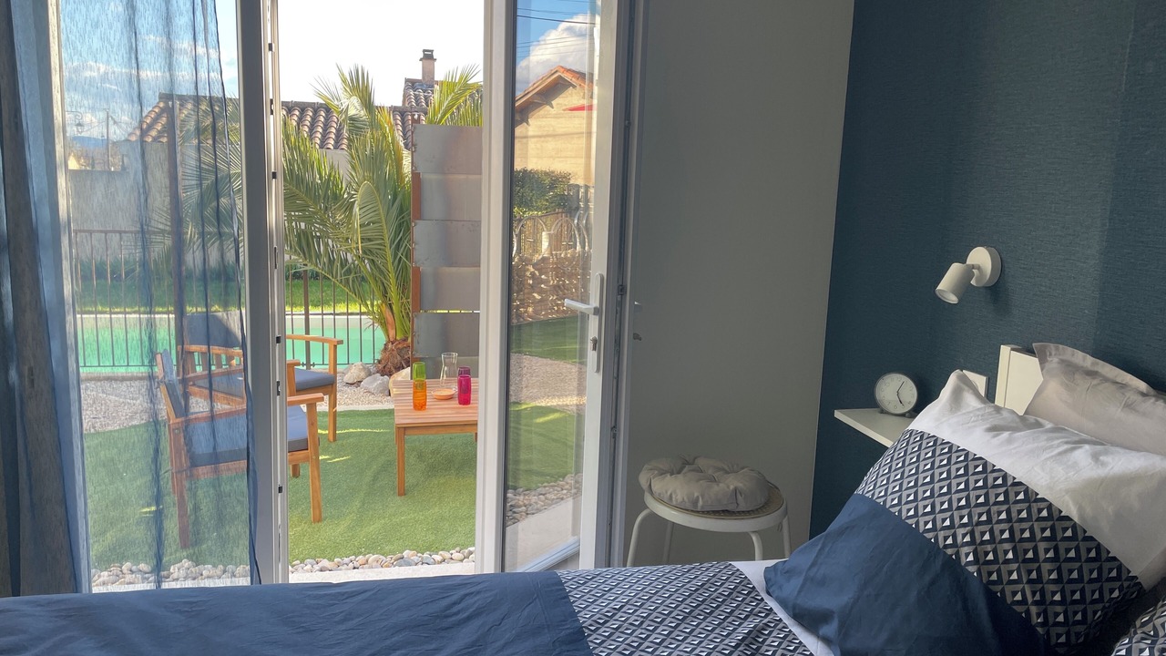 Photo of Bedroom in Caromb