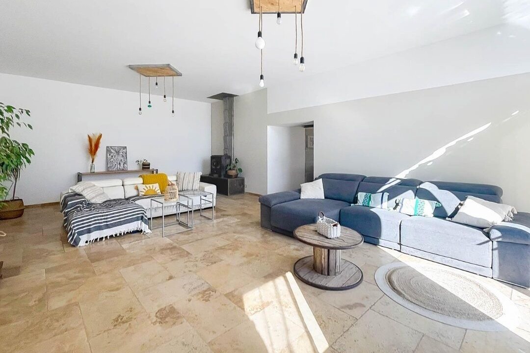 Photo of Livingroom in Chateaurenard