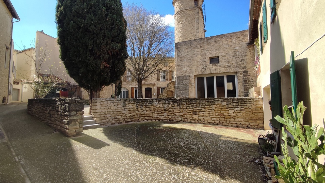 Photo of Outdoor in Caromb