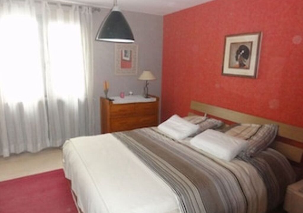 Photo of Bedroom in Rousset