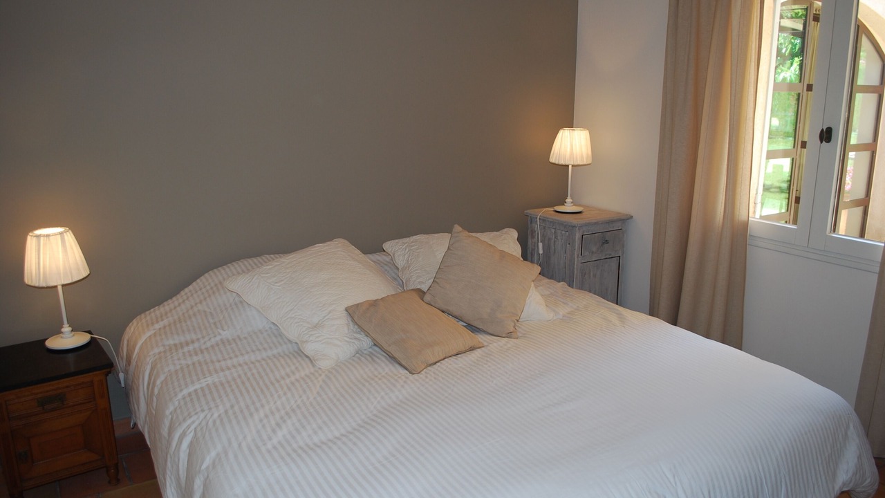 Photo of Bedroom in Maubec