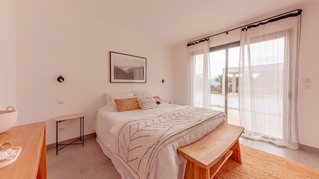 Photo of Bedroom in Montfort-sur-Argens
