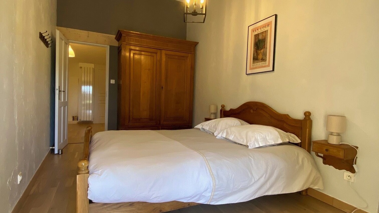 Photo of Bedroom in Caderousse