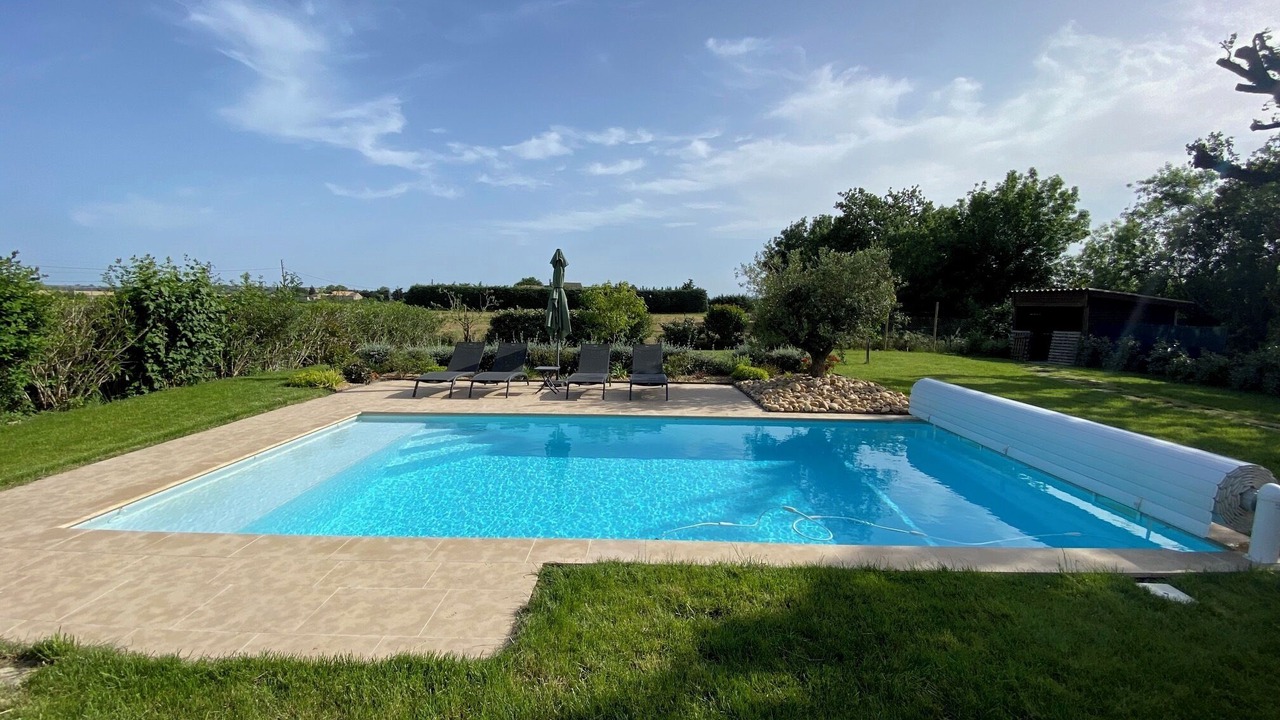 Photo of Outdoor in Caderousse