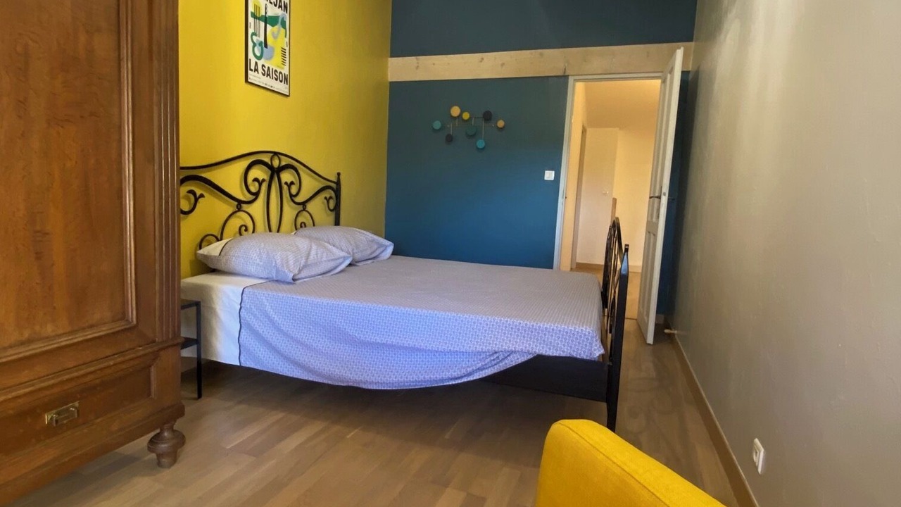 Photo of Bedroom in Caderousse