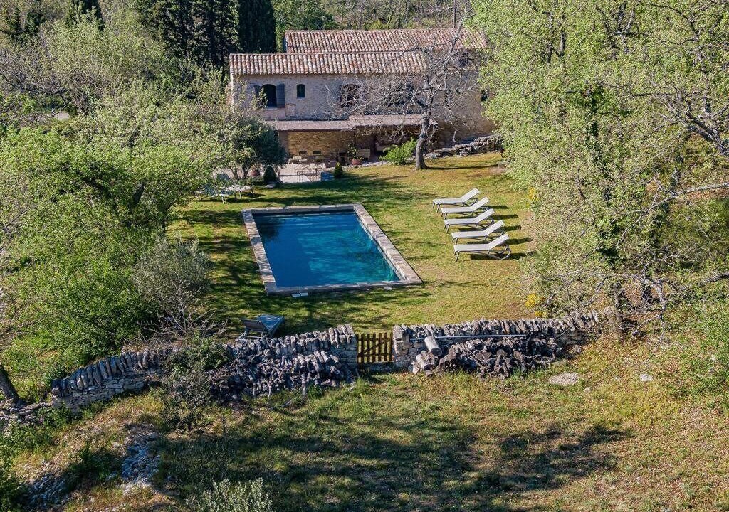 Photo of Outdoor in Lacoste