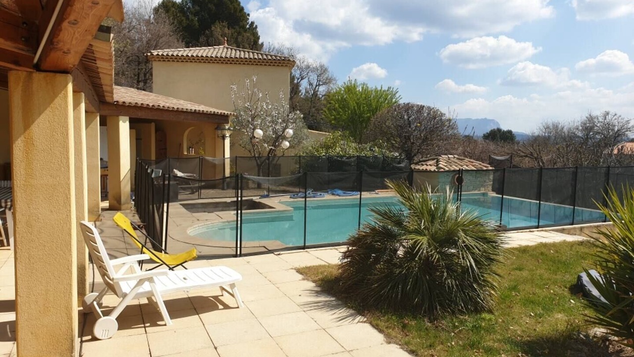 Photo of Outdoor in Venelles