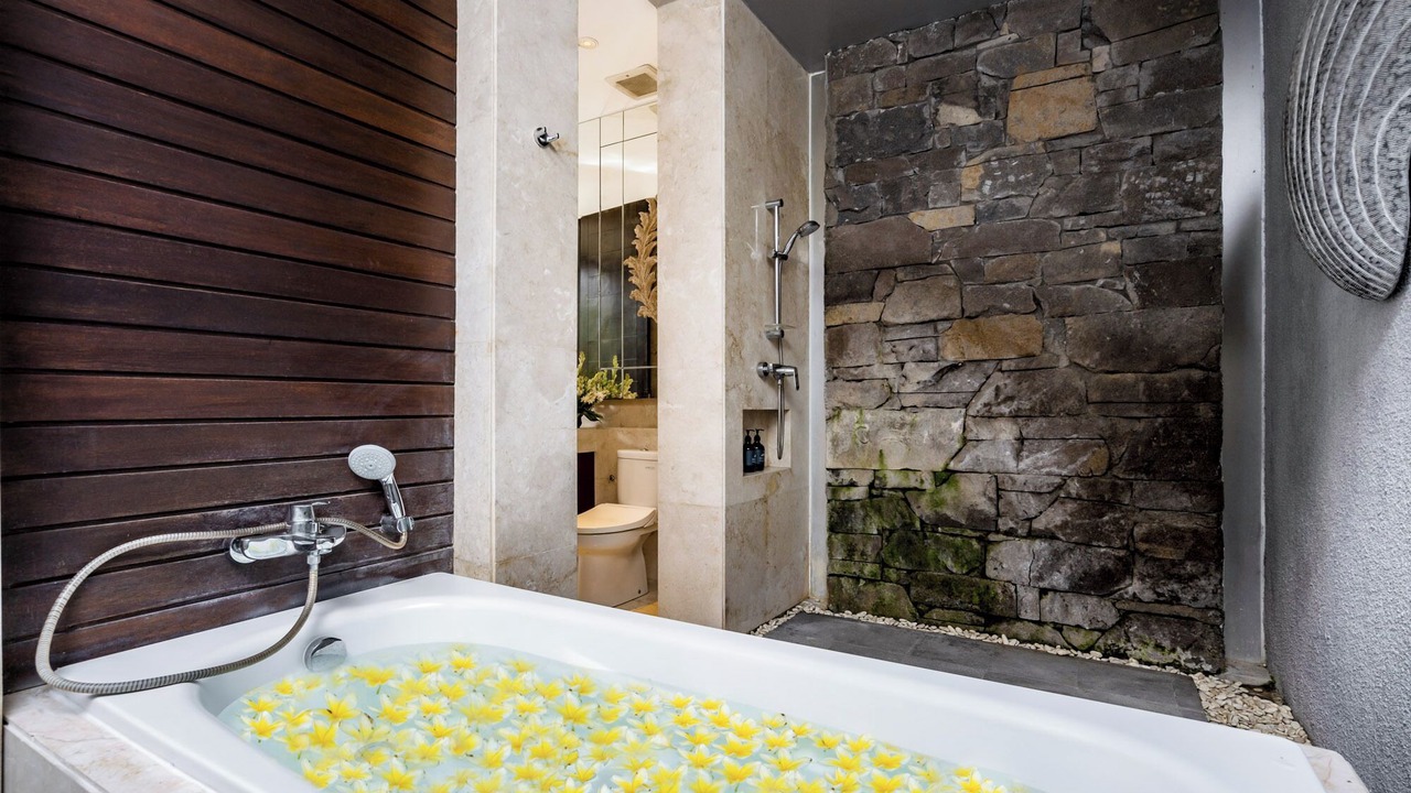 Photo of Bathroom in Kampial