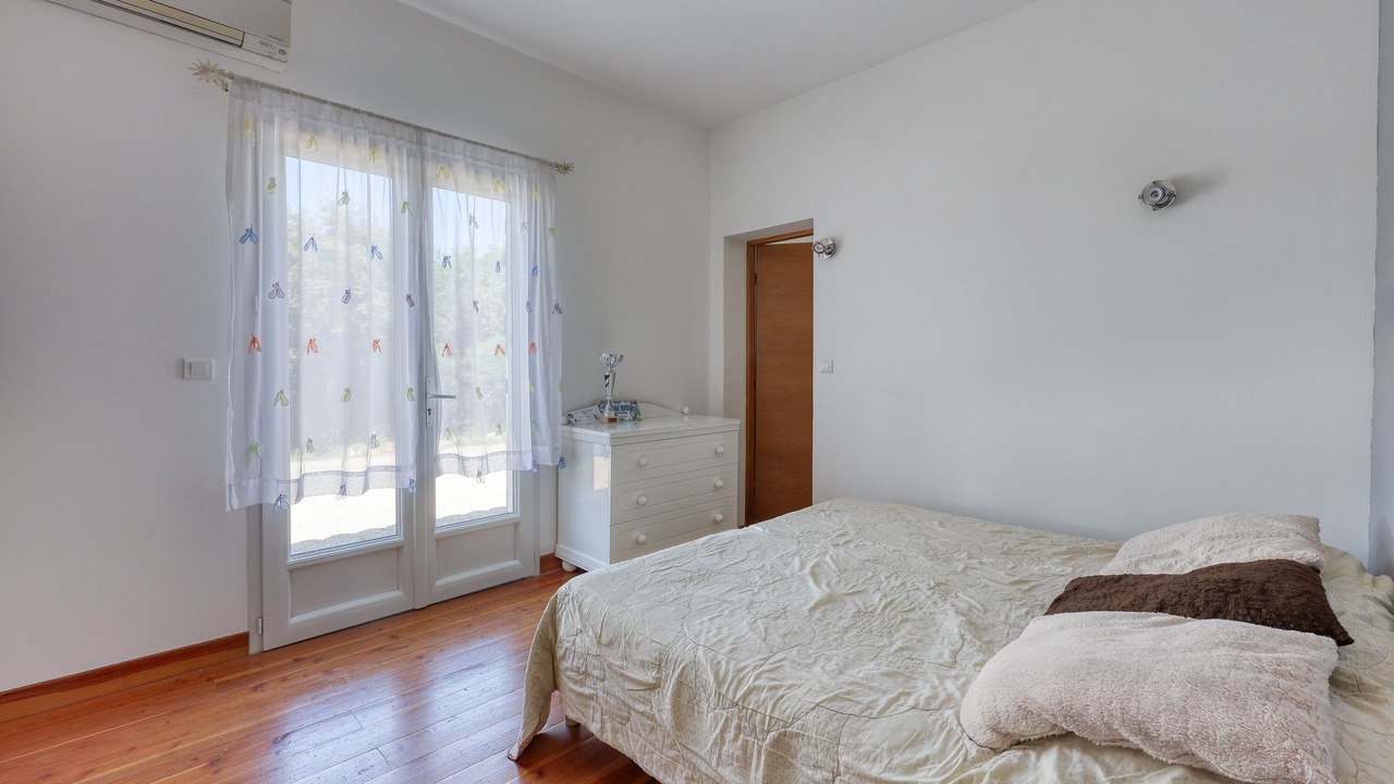 Photo of Bedroom in Lorgues