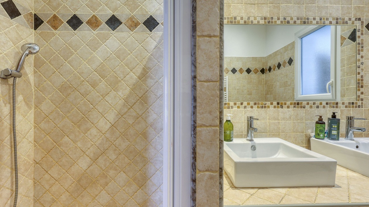 Photo of Bathroom in Lorgues
