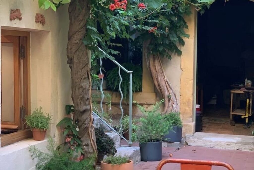 Photo of Outdoor in Arles