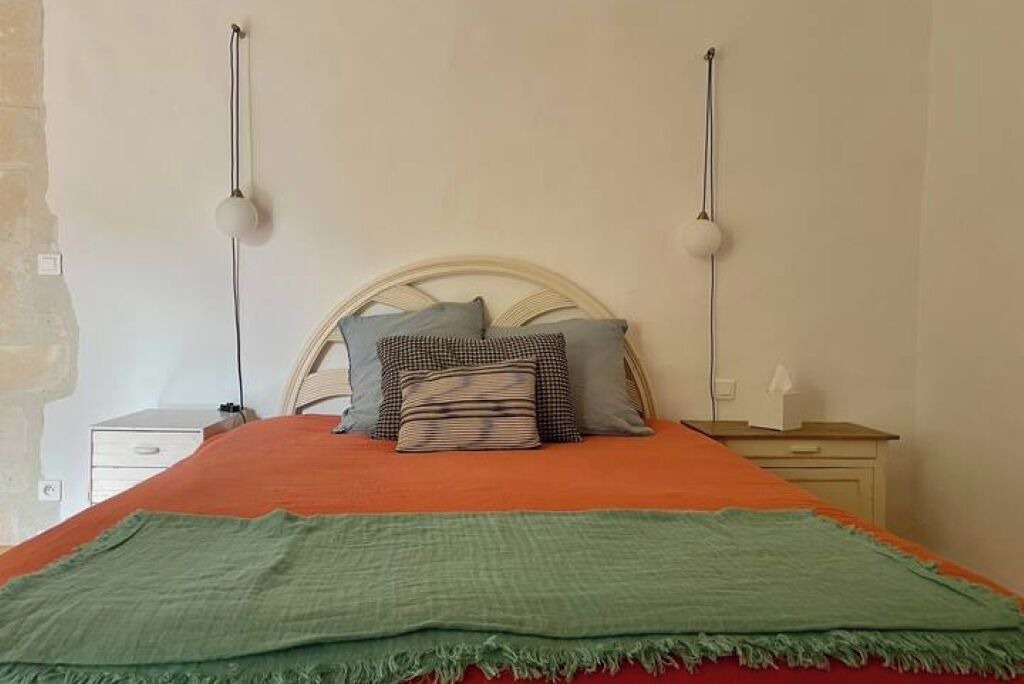 Photo of Bedroom in Arles