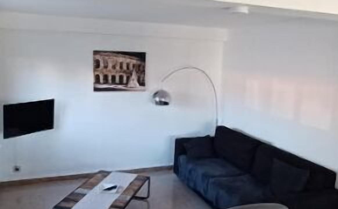 Photo of Livingroom in Redessan