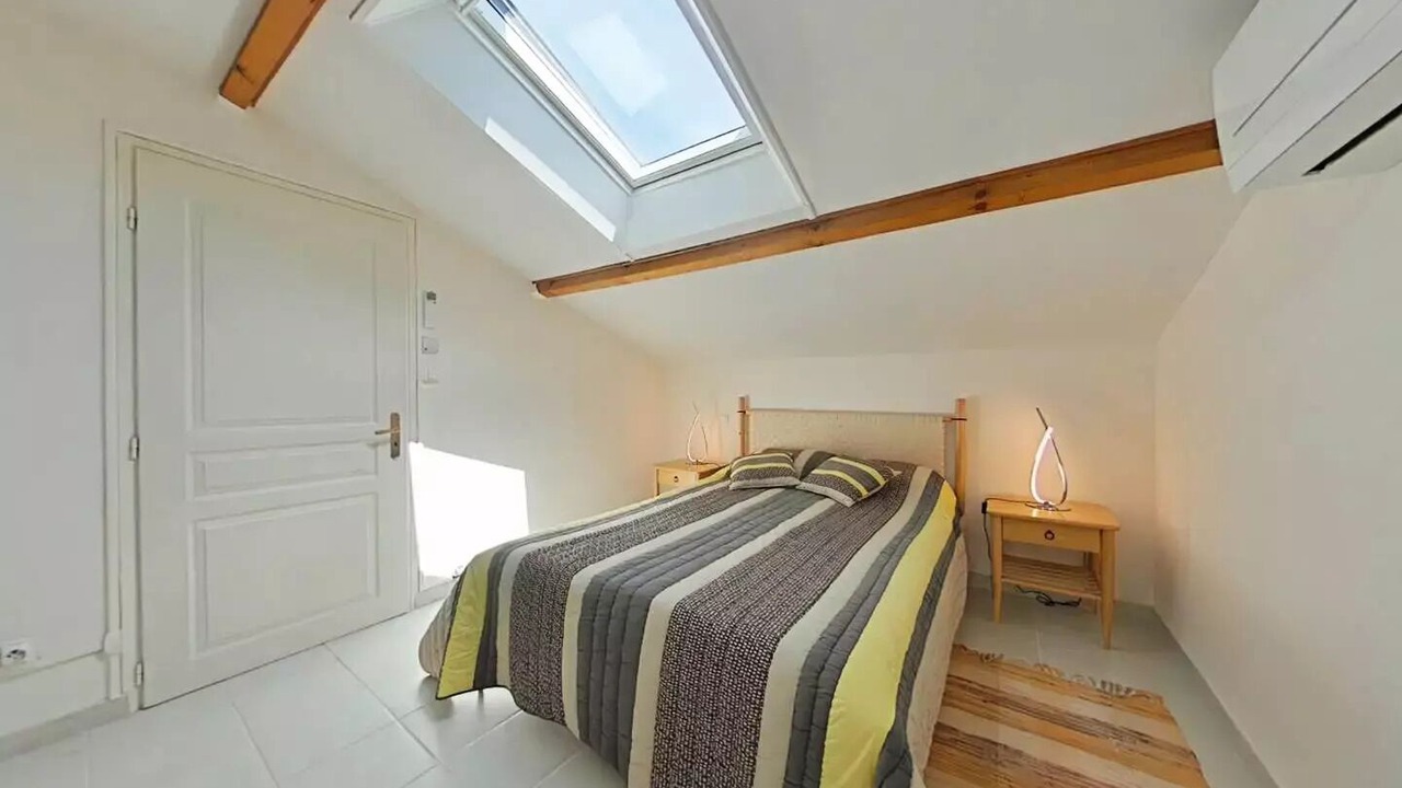 Photo of Bedroom in Miramar