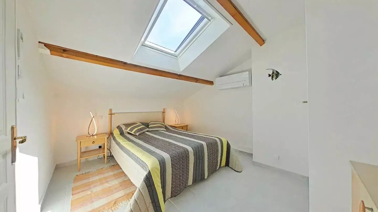 Photo of Bedroom in Miramar
