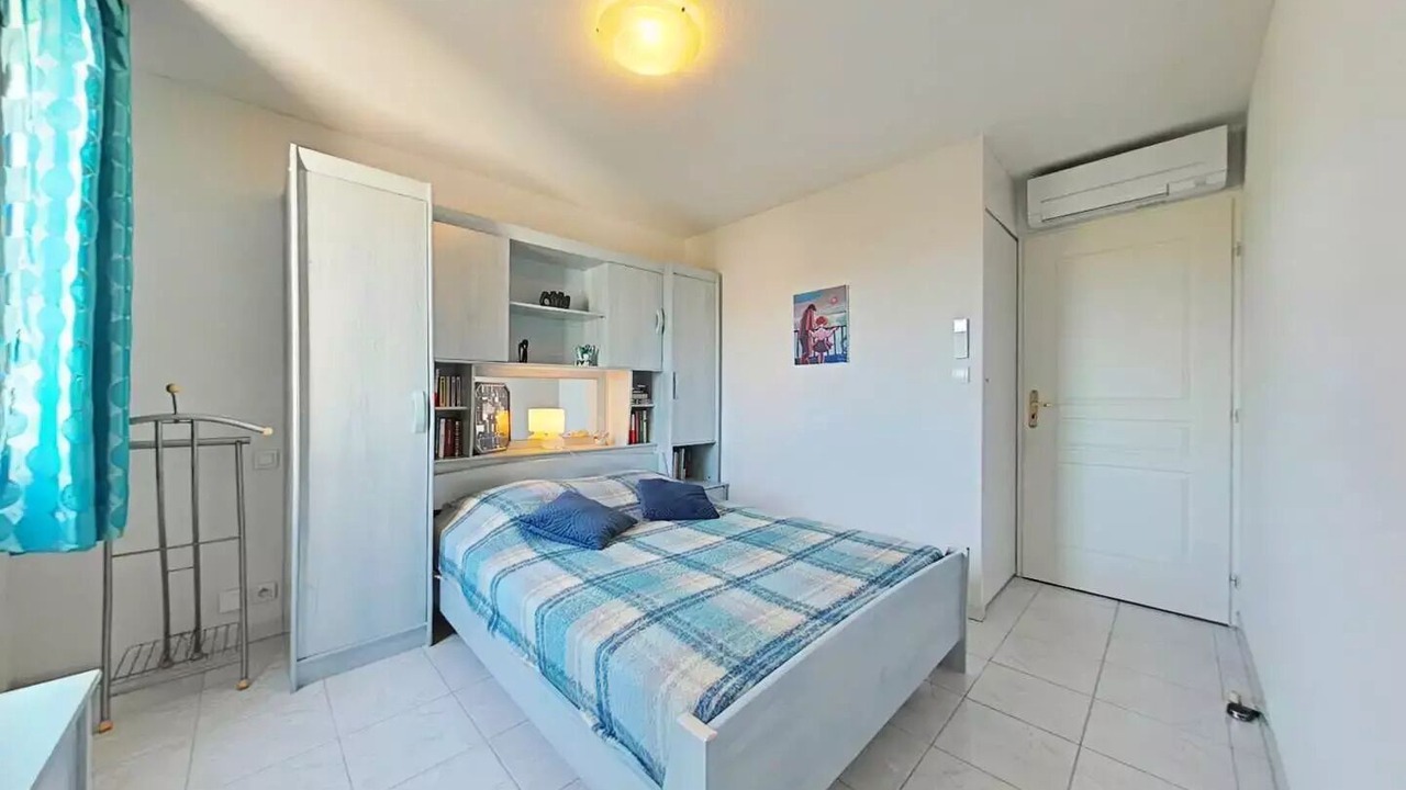 Photo of Bedroom in Miramar