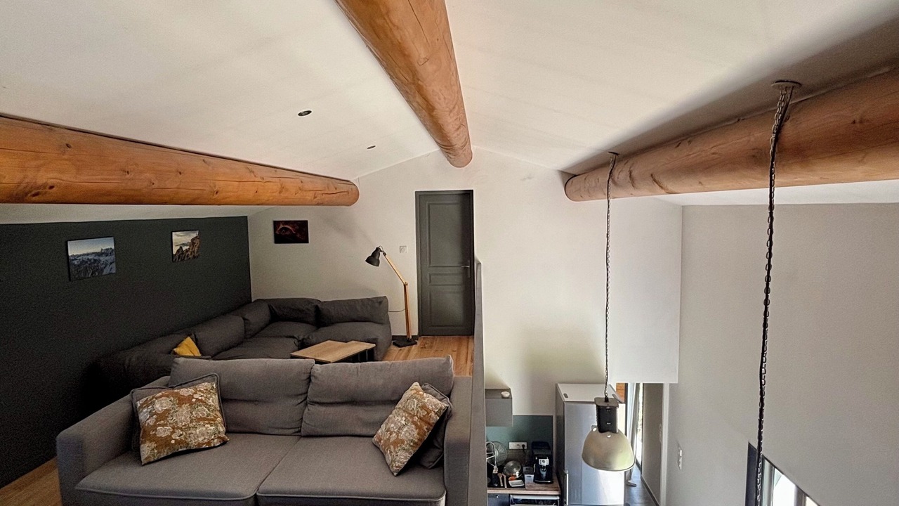 Photo of Livingroom in Crestet