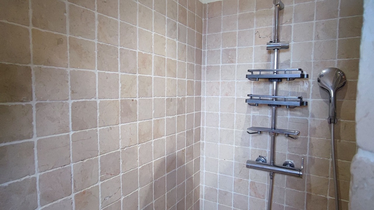 Photo of Bathroom in Saze