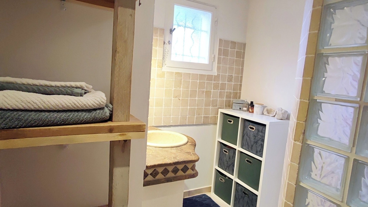 Photo of Bathroom in Saze