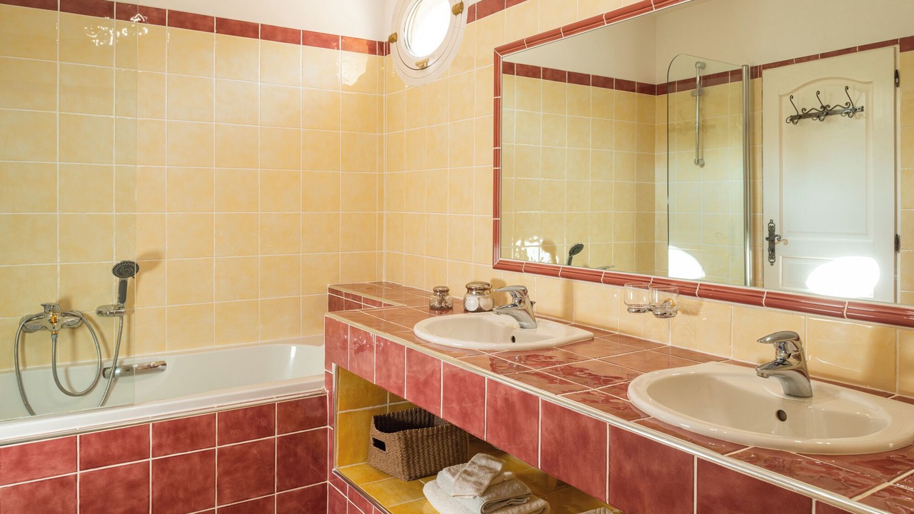 Photo of Bathroom in Correns