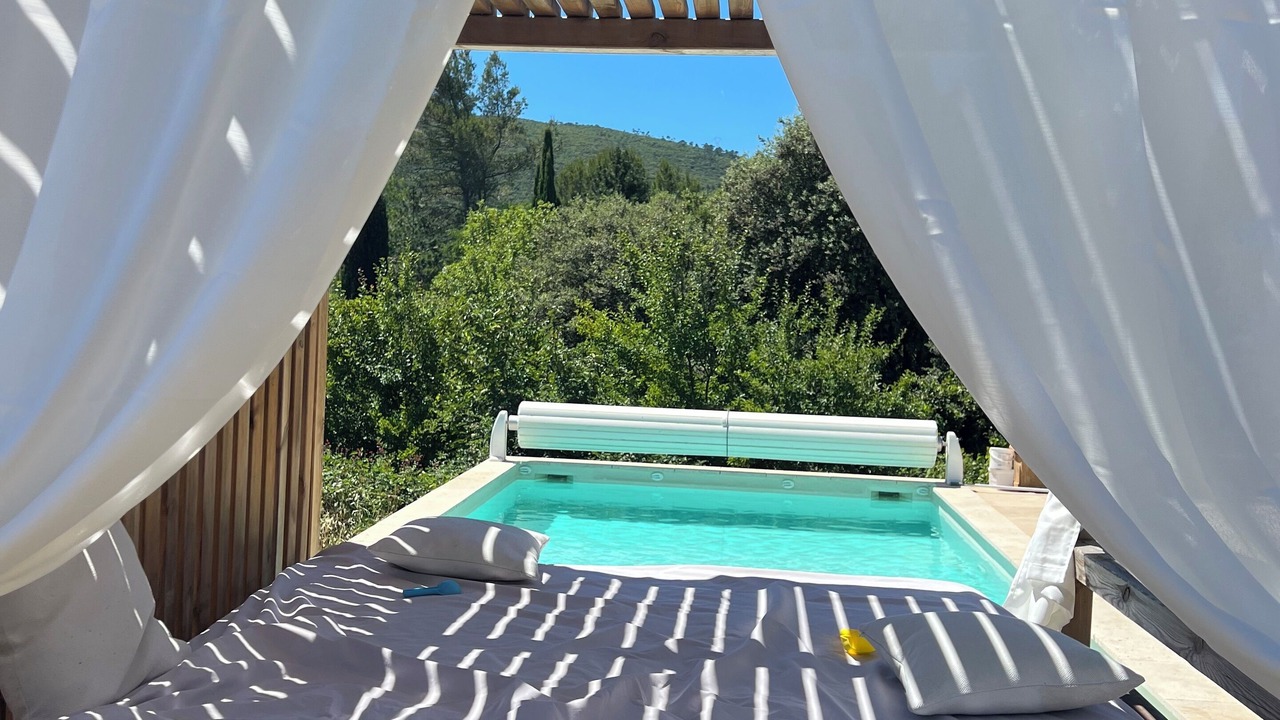 Photo of Patio Balcony in Saint-Maximin-la-Sainte-Baume