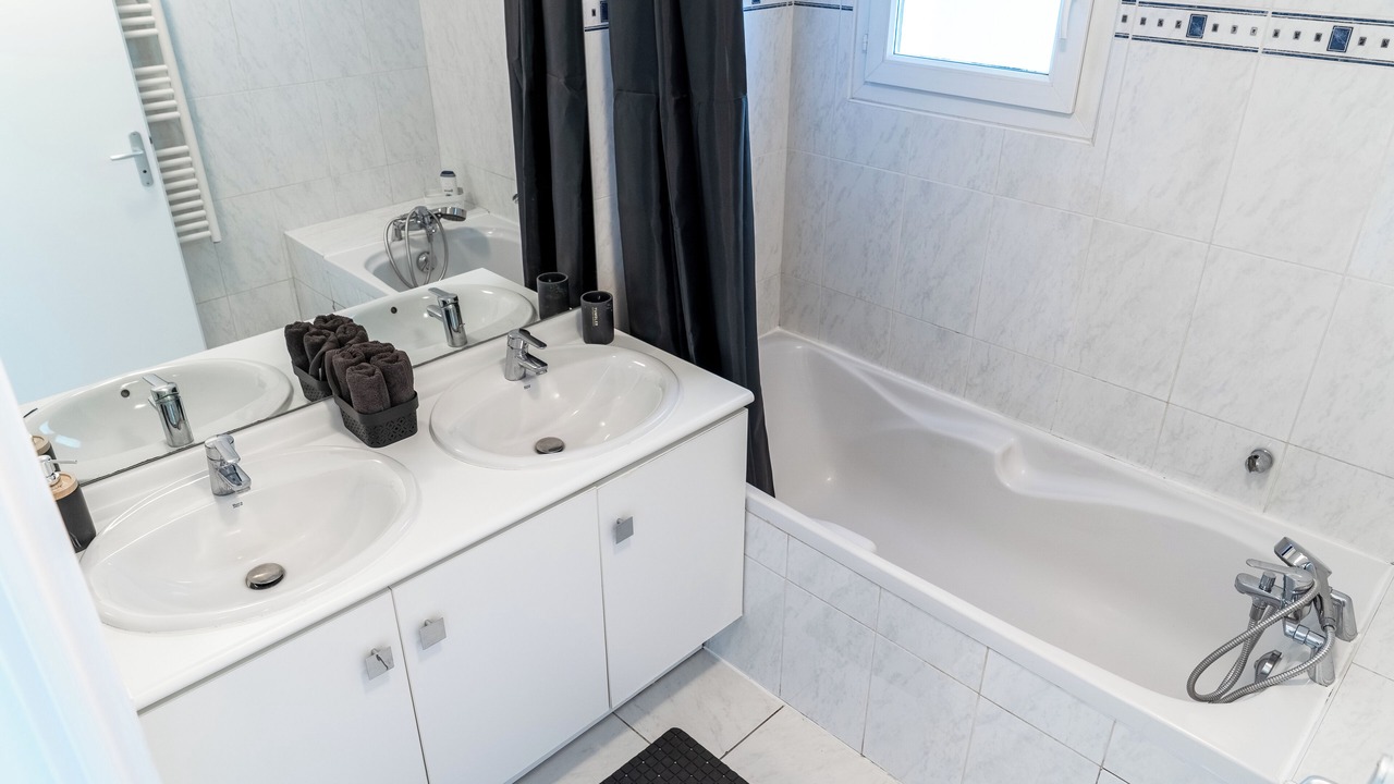Photo of Bathroom in Vielle-Chapelle