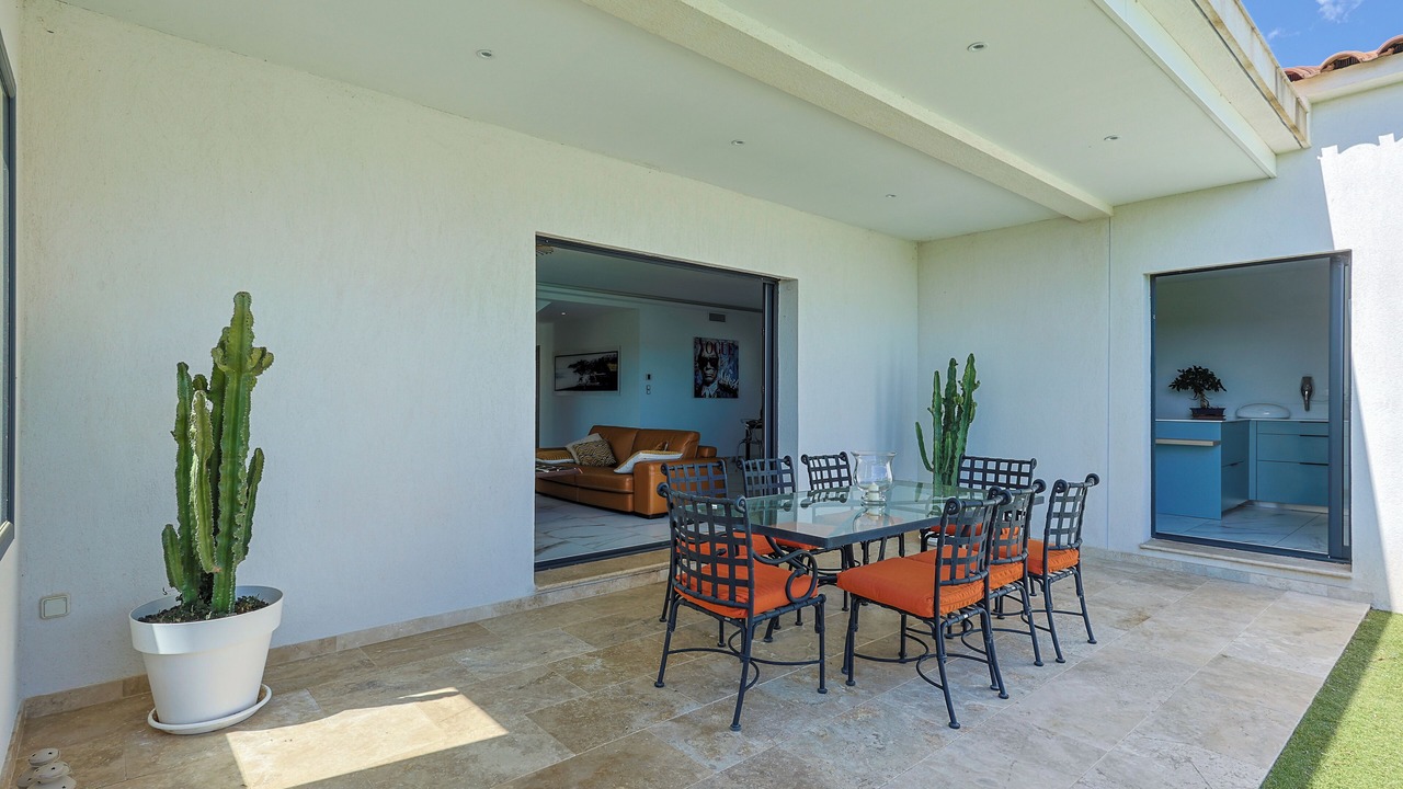 Photo of Outdoor in Cogolin