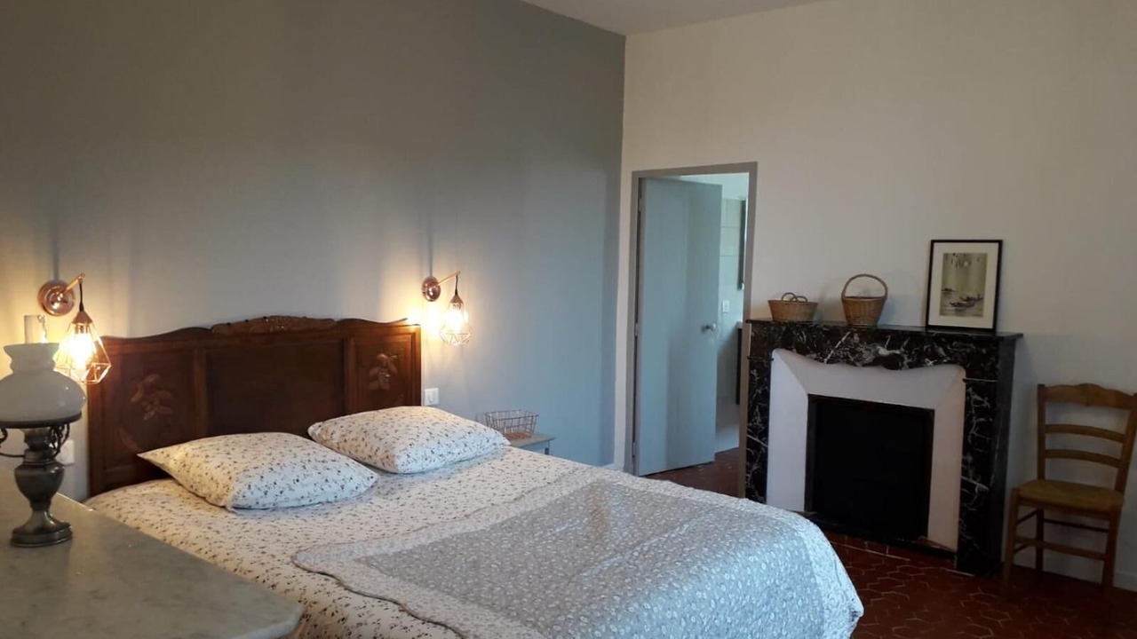 Photo of Bedroom in Lioux