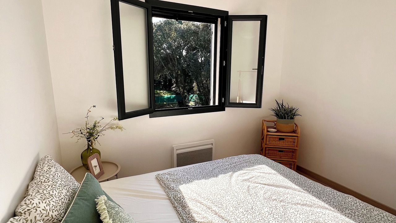Photo of Bedroom in Venasque