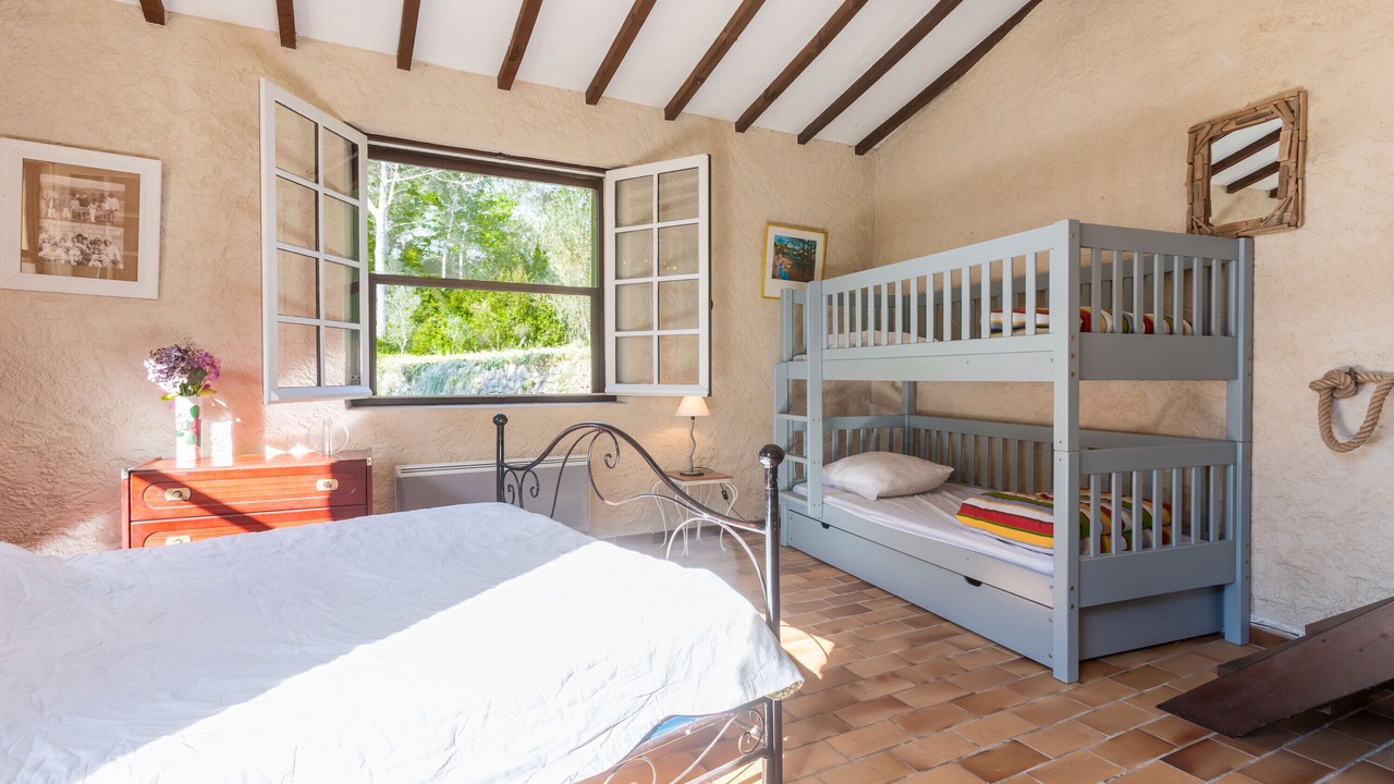 Photo of Bedroom in Draguignan