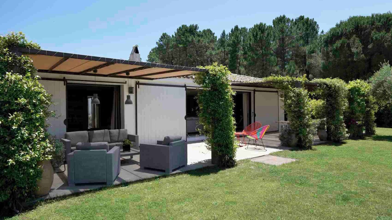 Photo of Patio Balcony in La Garde-Freinet