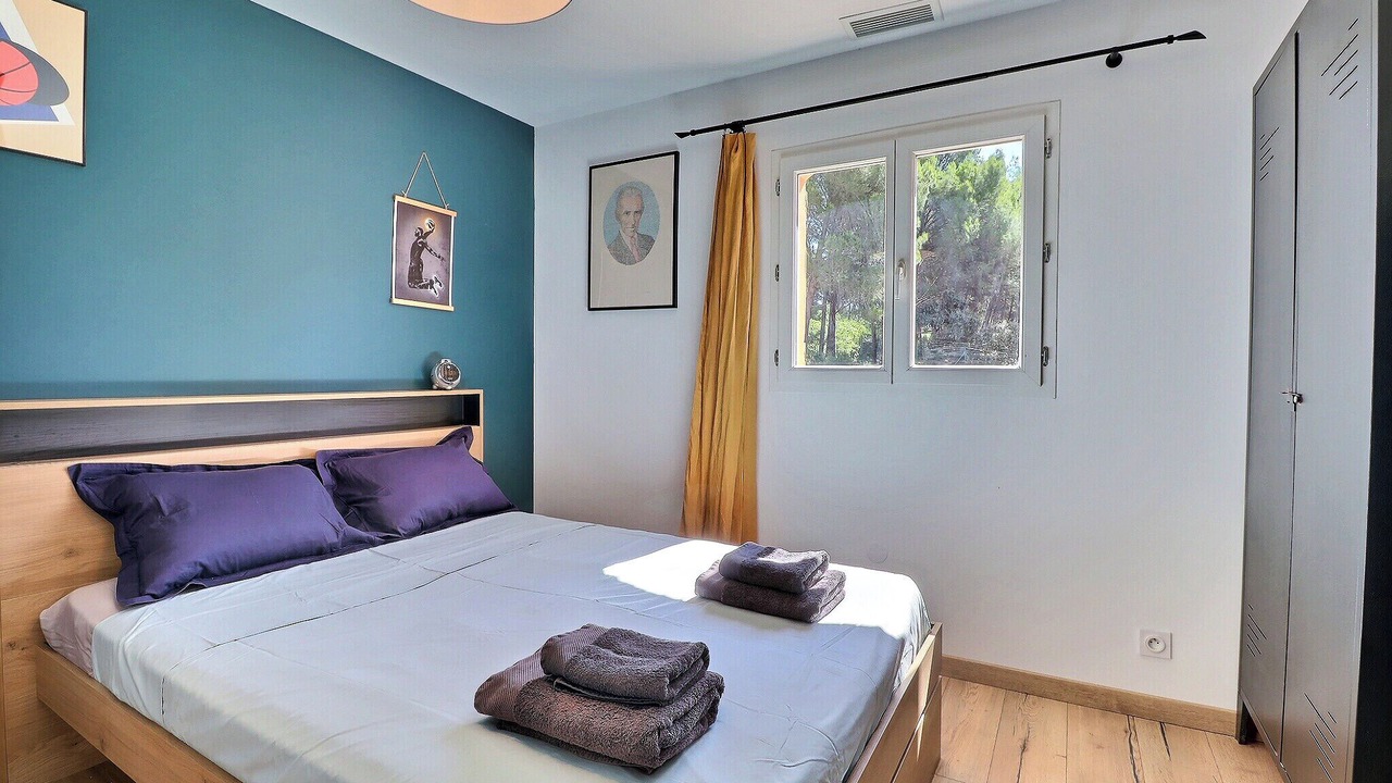 Photo of Bedroom in Ventabren