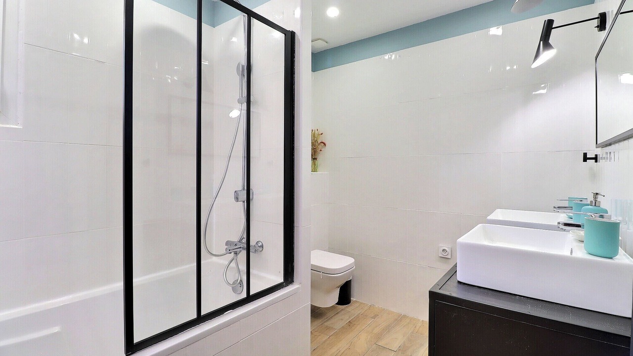 Photo of Bathroom in Ventabren