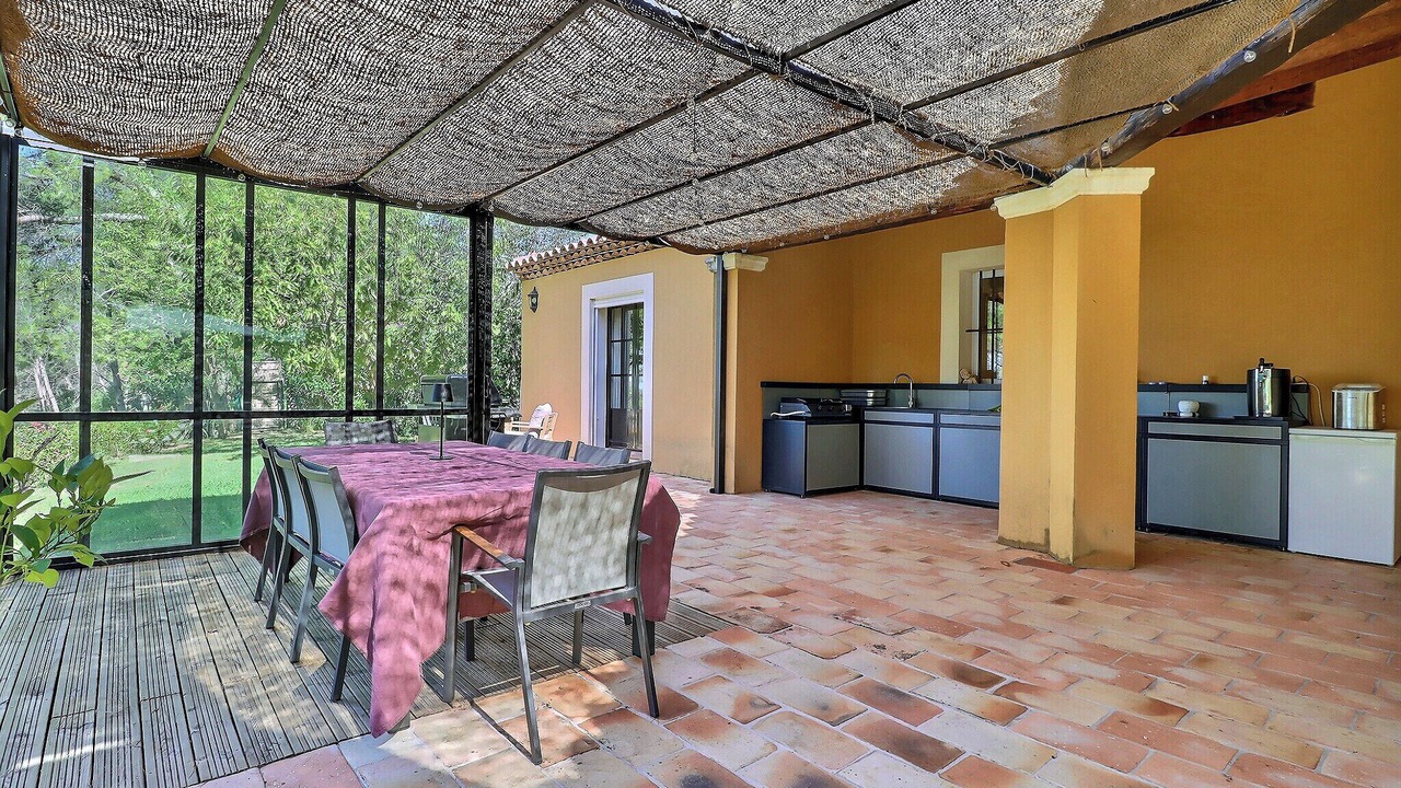 Photo of Outdoor in Ventabren