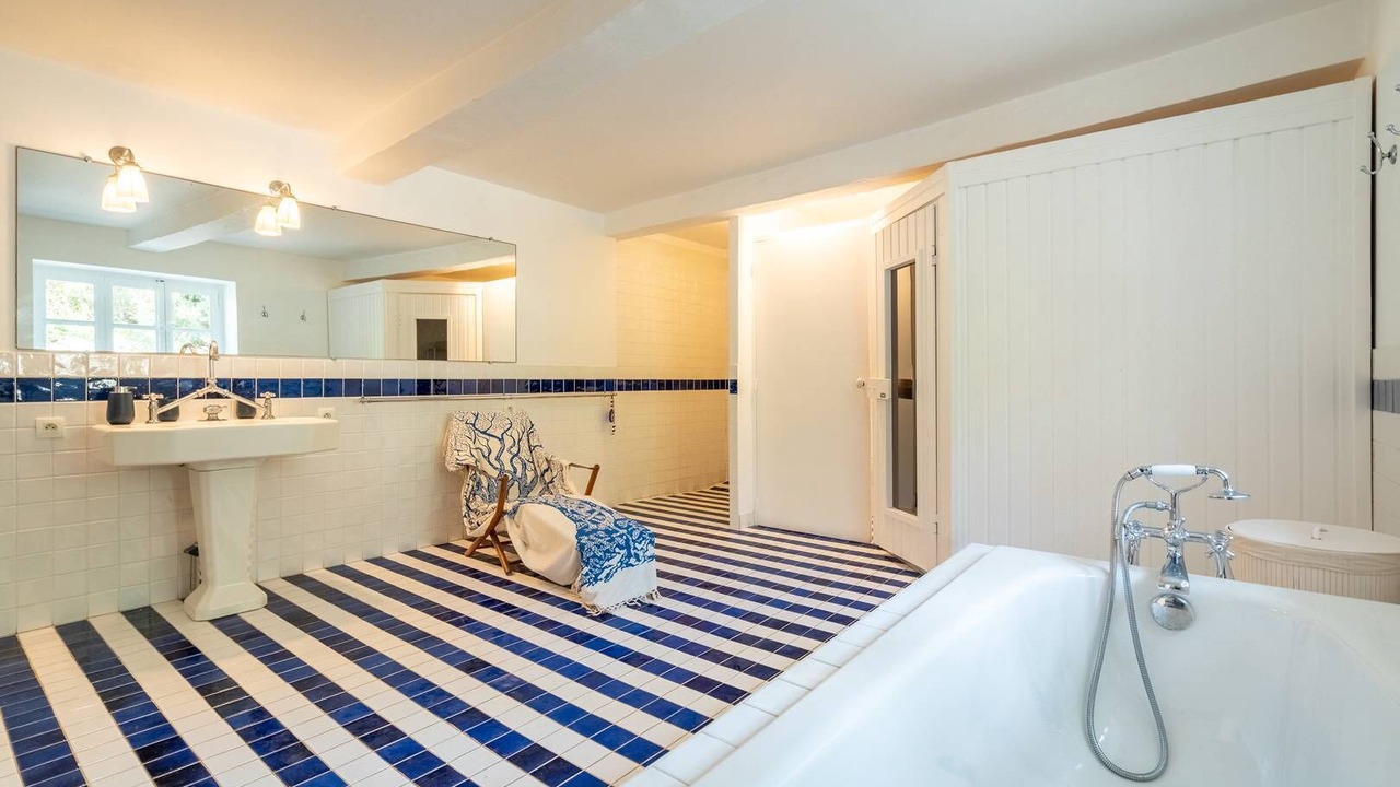 Photo of Bathroom in Boulbon