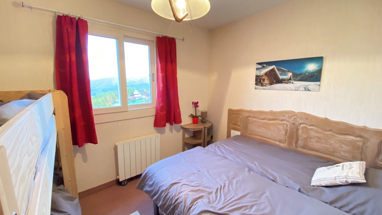 Photo of Bedroom in Valberg