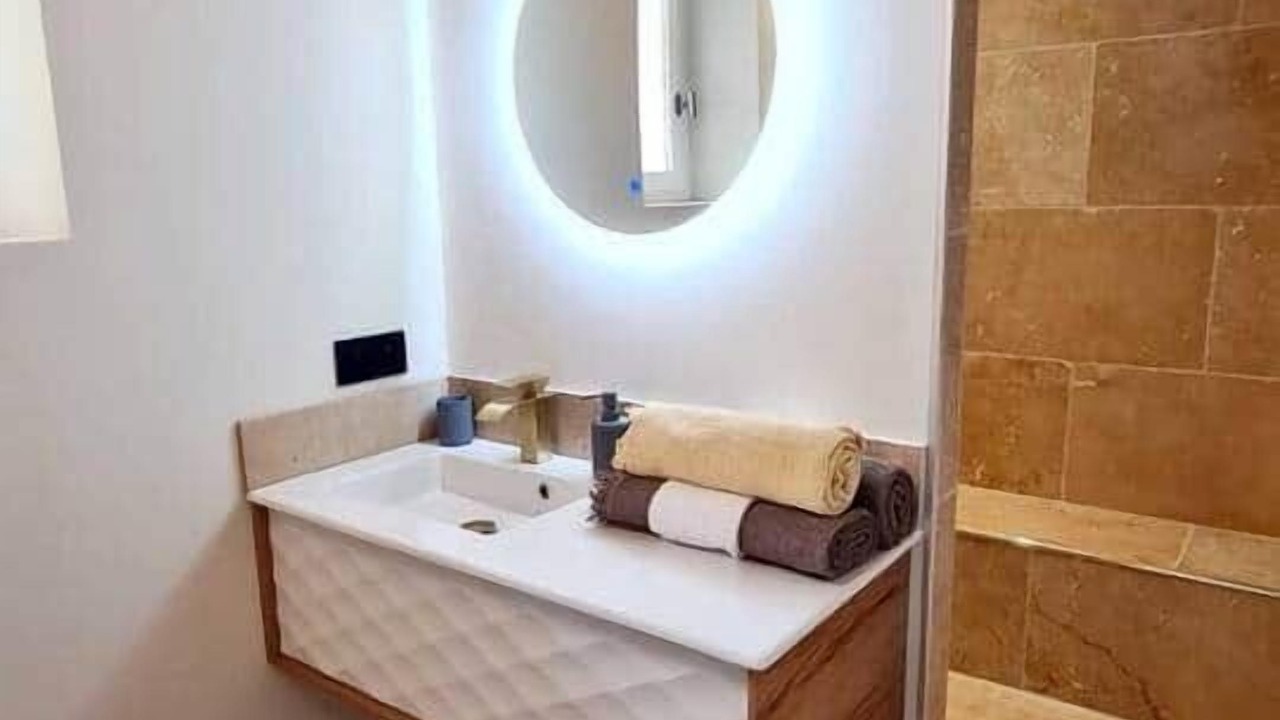 Photo of Bathroom in La Bastide-des-Jourdans