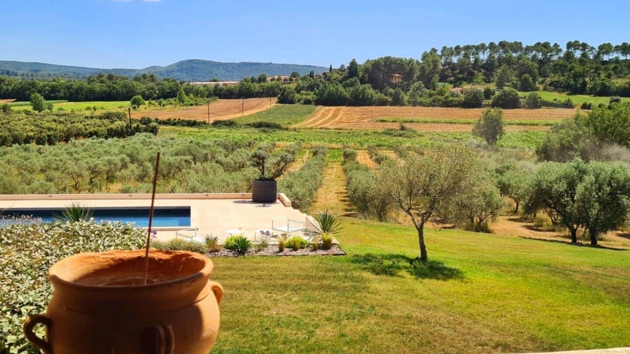 Photo of Outdoor in La Bastide-des-Jourdans