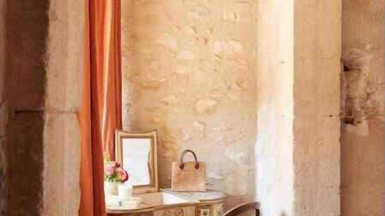 Photo of Others in Menerbes