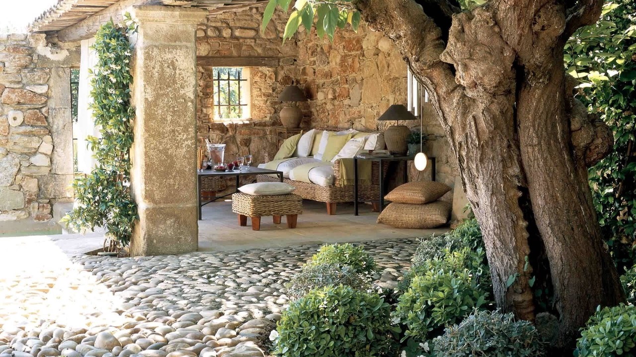 Photo of Patio Balcony in Menerbes