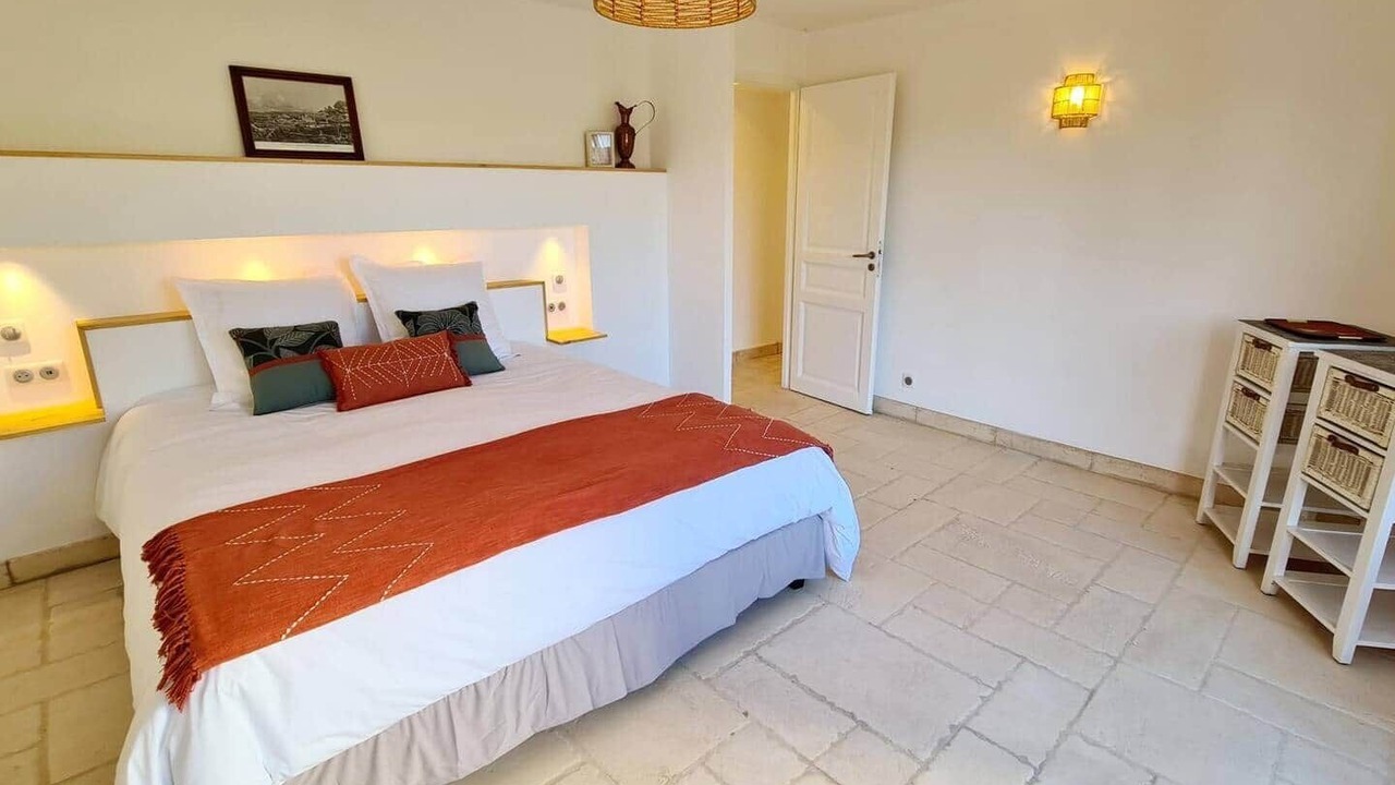 Photo of Bedroom in La Bastide-des-Jourdans